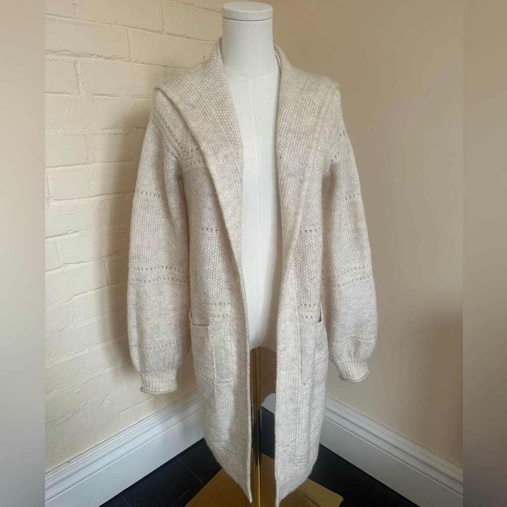 Cozy Cream Knit Cardigan by Abercrombie & Fitch